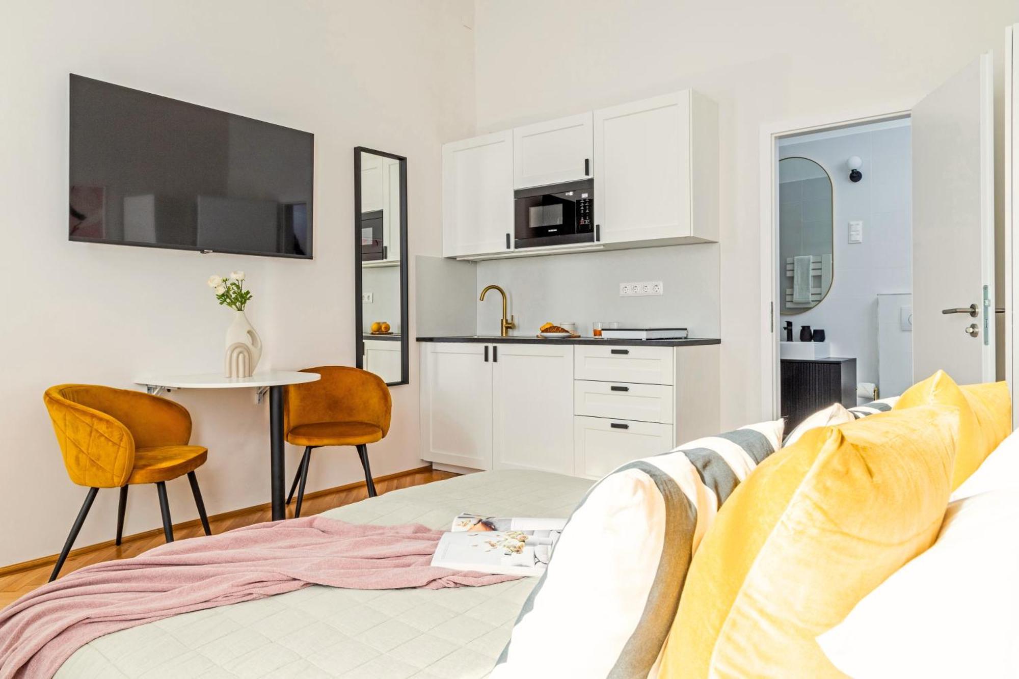 Dream Apartment *